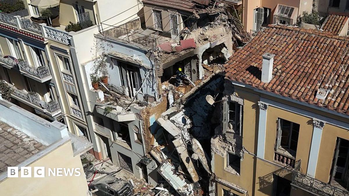 Six Die in Athens Building Collapse, Including British and American Tourists