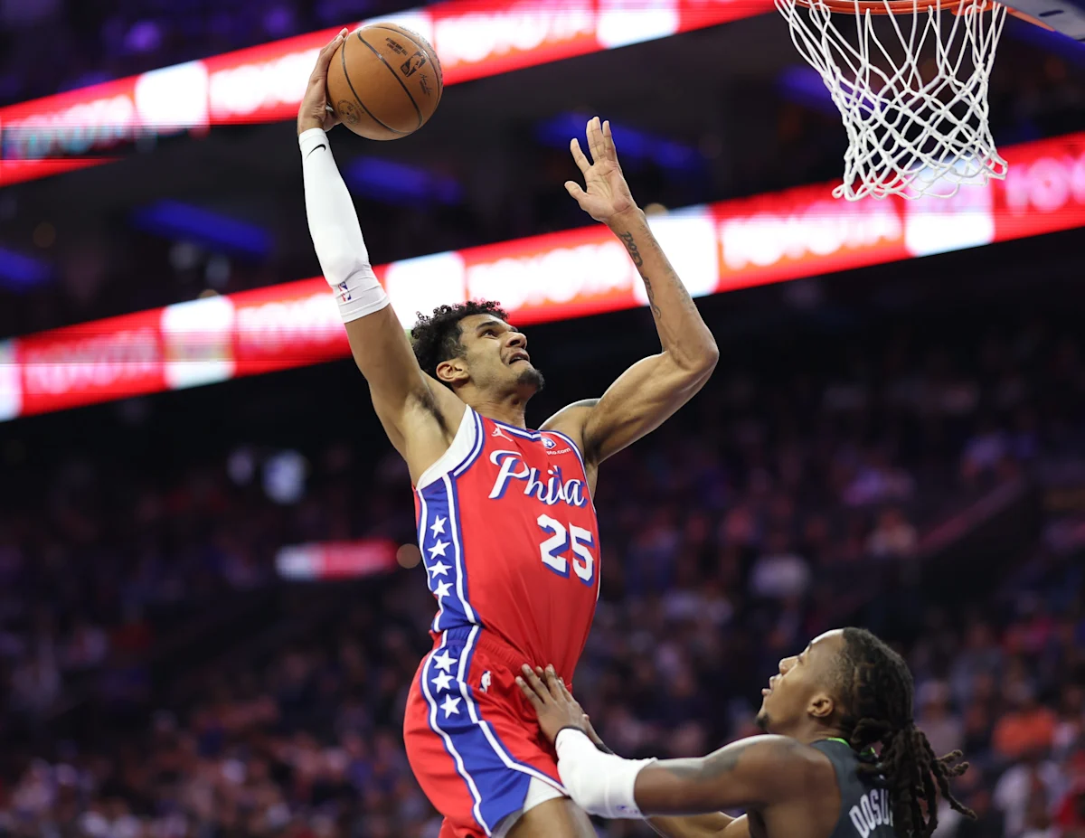 Sixers Consider Dominick Barlow's 2026-27 Team Option