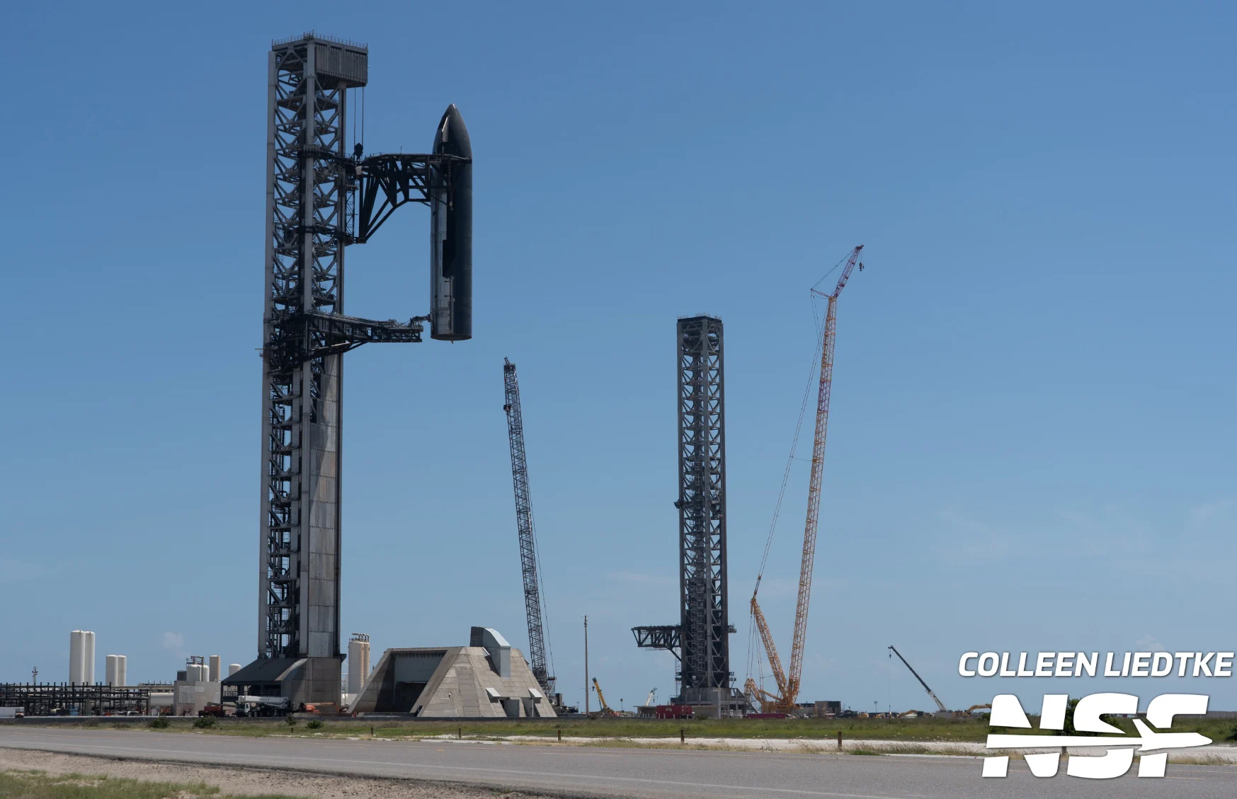 SpaceX Tests Catch Mechanism, Delays Flight 14