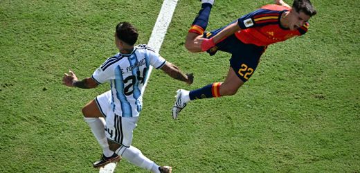 Spanien zum Weltmeister gekrönt – Messi verabschiedet sich enttäuscht