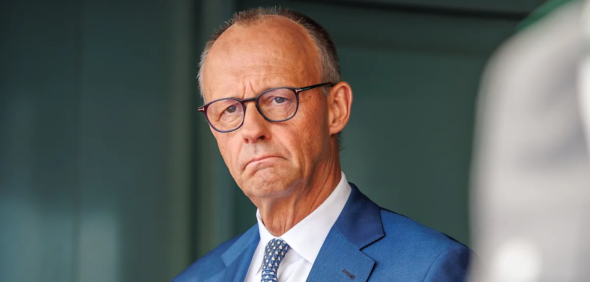 SPD-Politiker rügt Kanzler, Wahlkampf von Vorfall überschattet