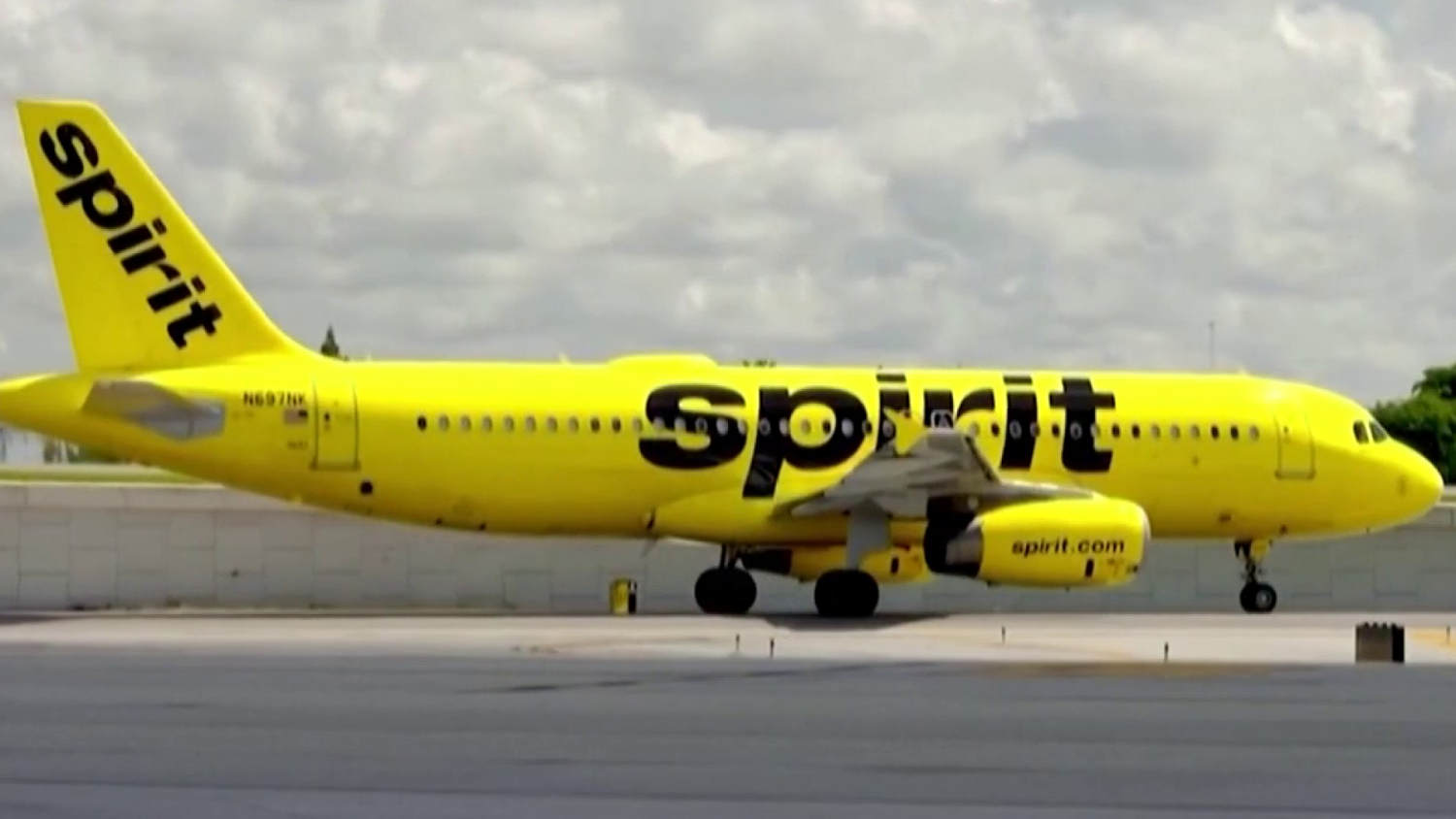 Spirit Airlines Ceases Operations, Cancels All Flights After Failed Bailout Talks