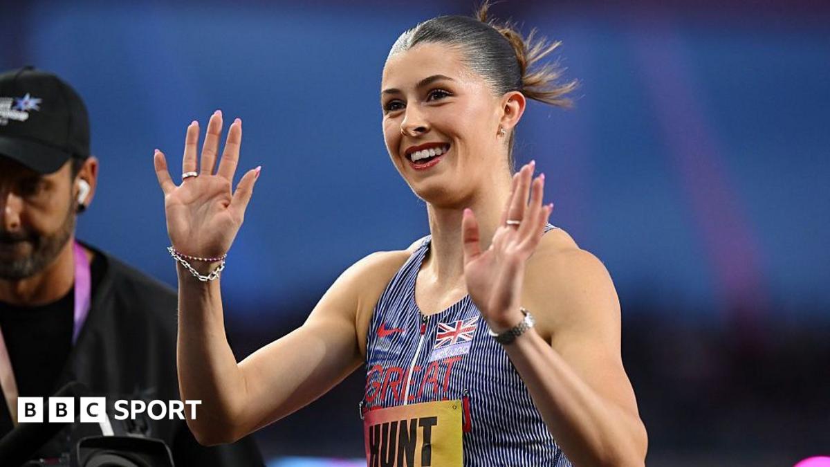 Sprinter Amy Hunt Criticizes Sydney Sweeney Ad Amid Athlete Backlash