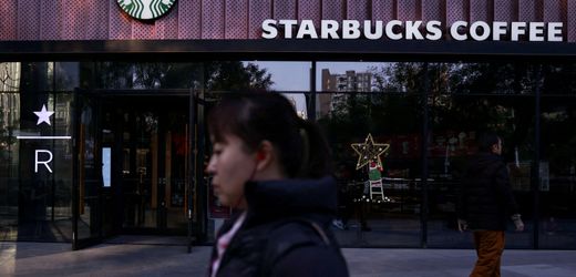 Starbucks eröffnet Filialen in Xinjiang und stößt auf politischen Widerstand in den USA