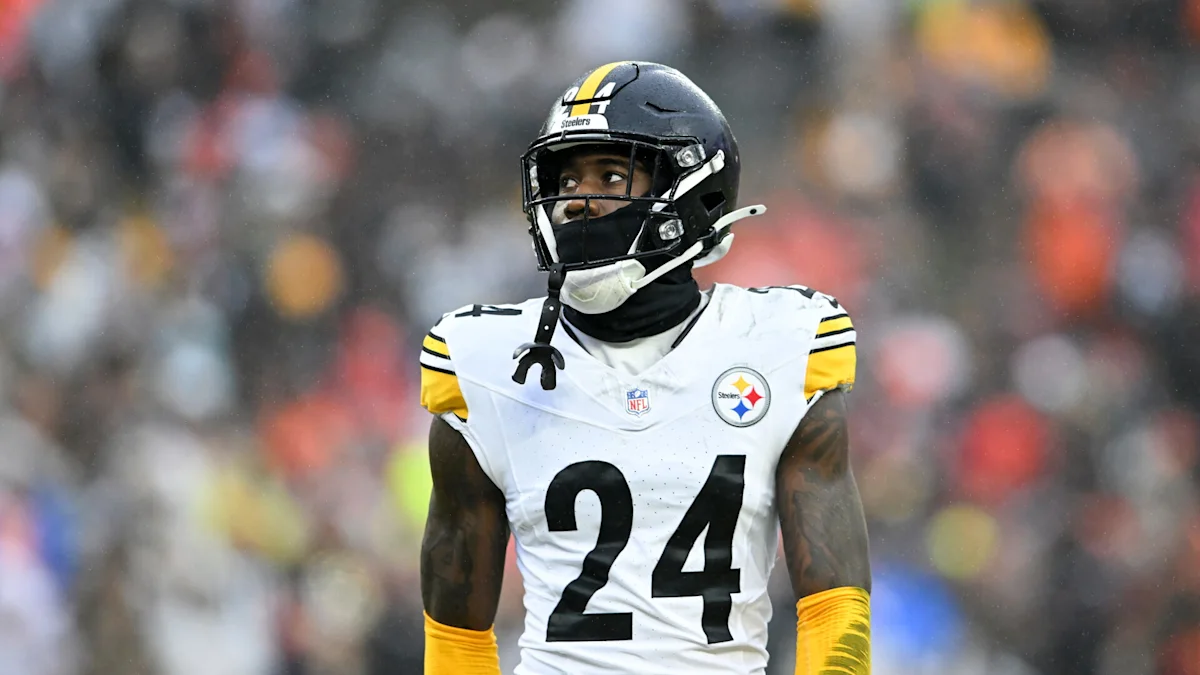 Steelers' Joey Porter Jr. Limited in Practice, Status Uncertain