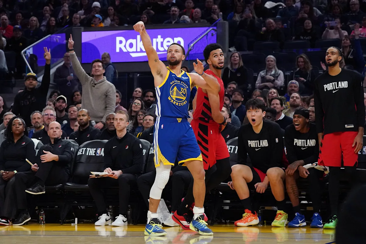 Стеф Къри оглавява класацията за стрелба от тройката в NBA 2K27