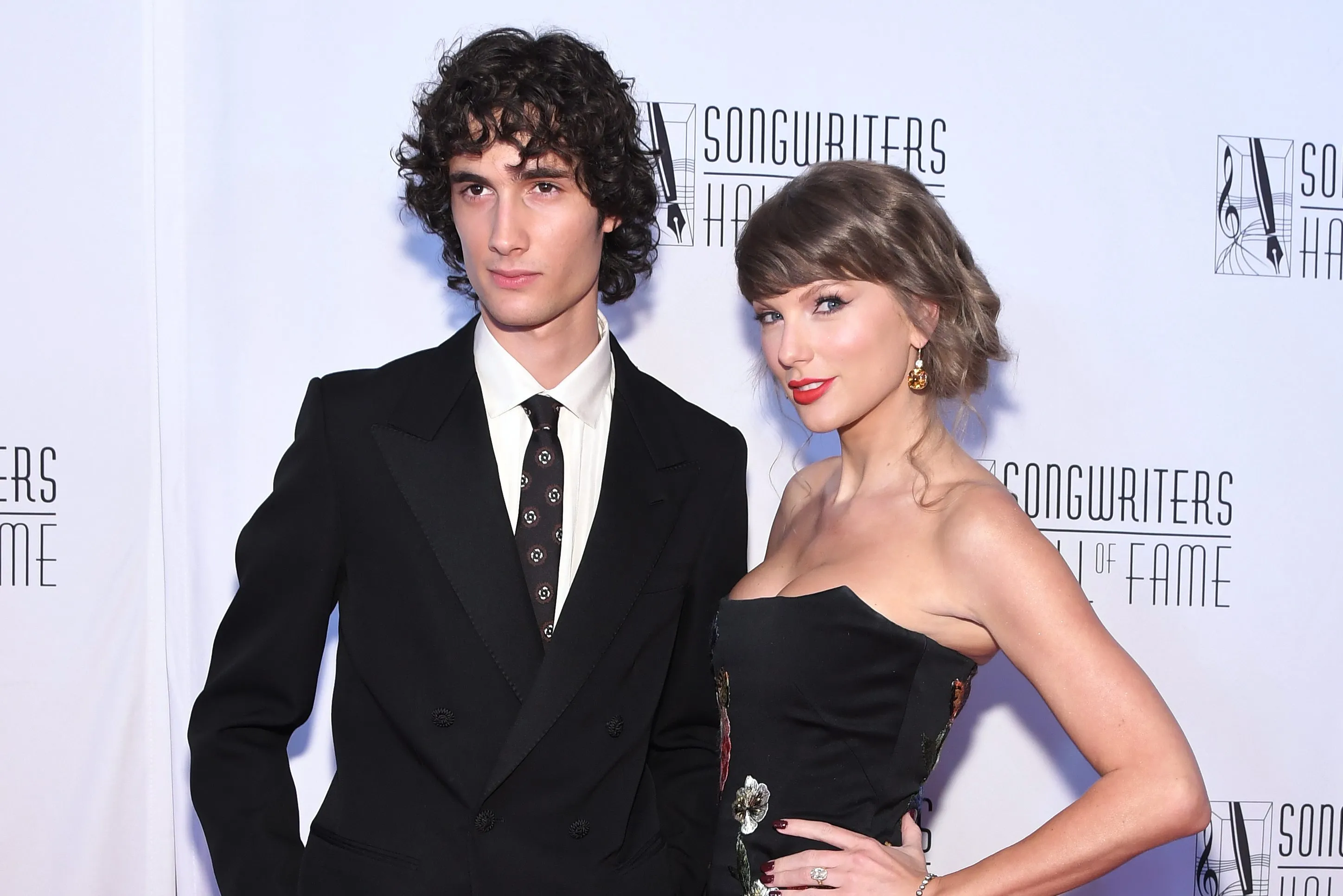 Steven Spielberg Honors Taylor Swift at Songwriters Hall of Fame Ceremony
