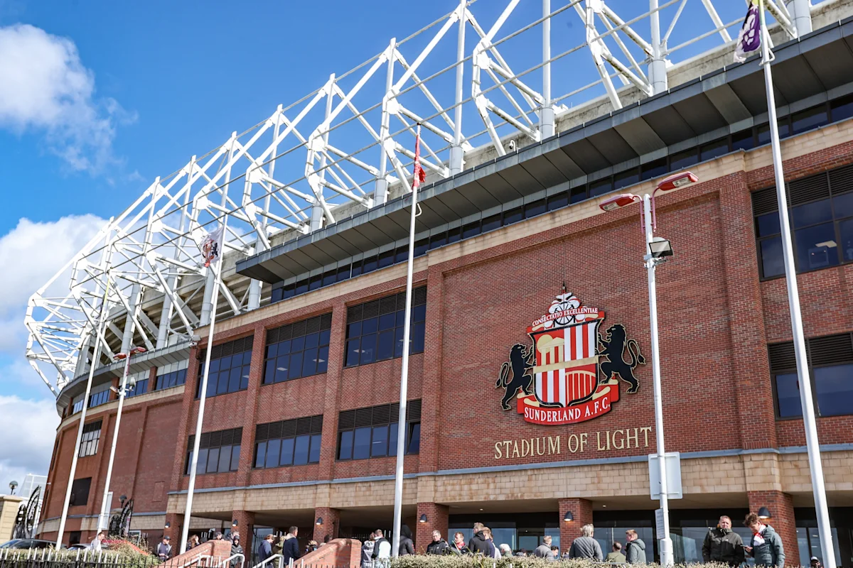 Sunderland Faced Manchester City in New Stadium on August 15, 1997