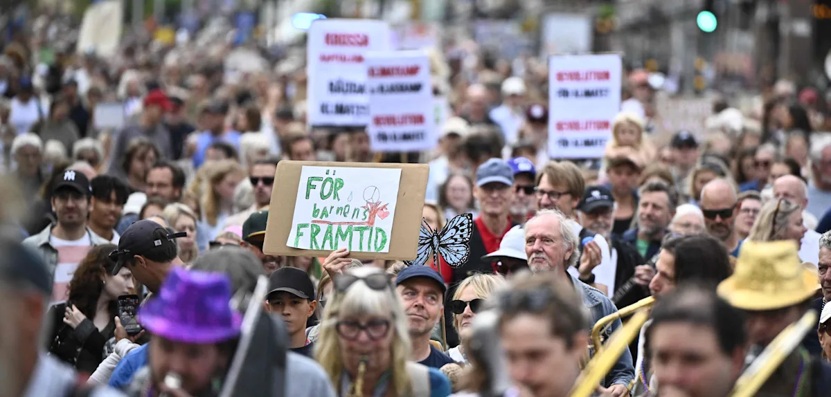 Tausende demonstrieren in Stockholm für mehr Klimaschutz vor der Wahl
