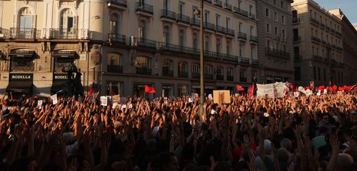 Tausende protestieren in Madrid nach Zwangsräumung einer 87-Jährigen