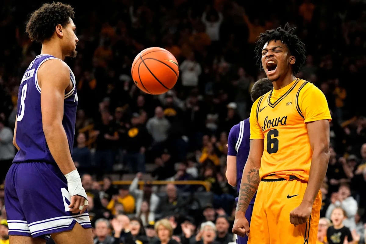 Tavion Banks Leaves Iowa Basketball, Thanks Fans