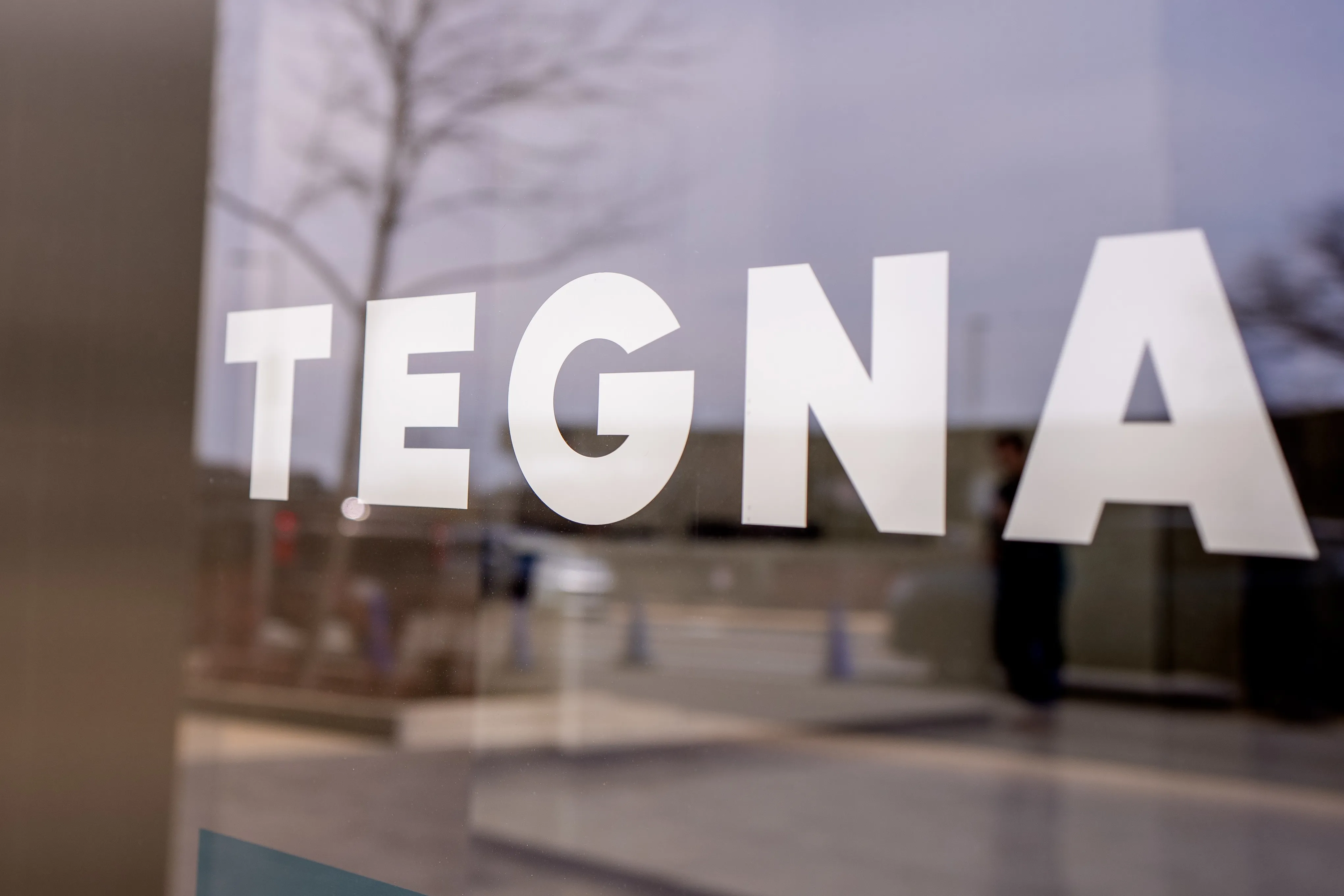 Tegna назначава Patrick Paolini за главен изпълнителен директор на фона на съдебните производства по сливането с Nexstar
