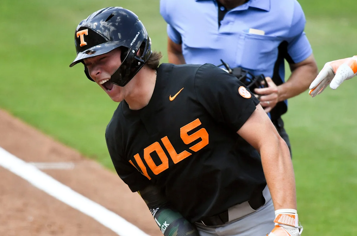 Tennessee National Champ Billy Amick Traded to Mets