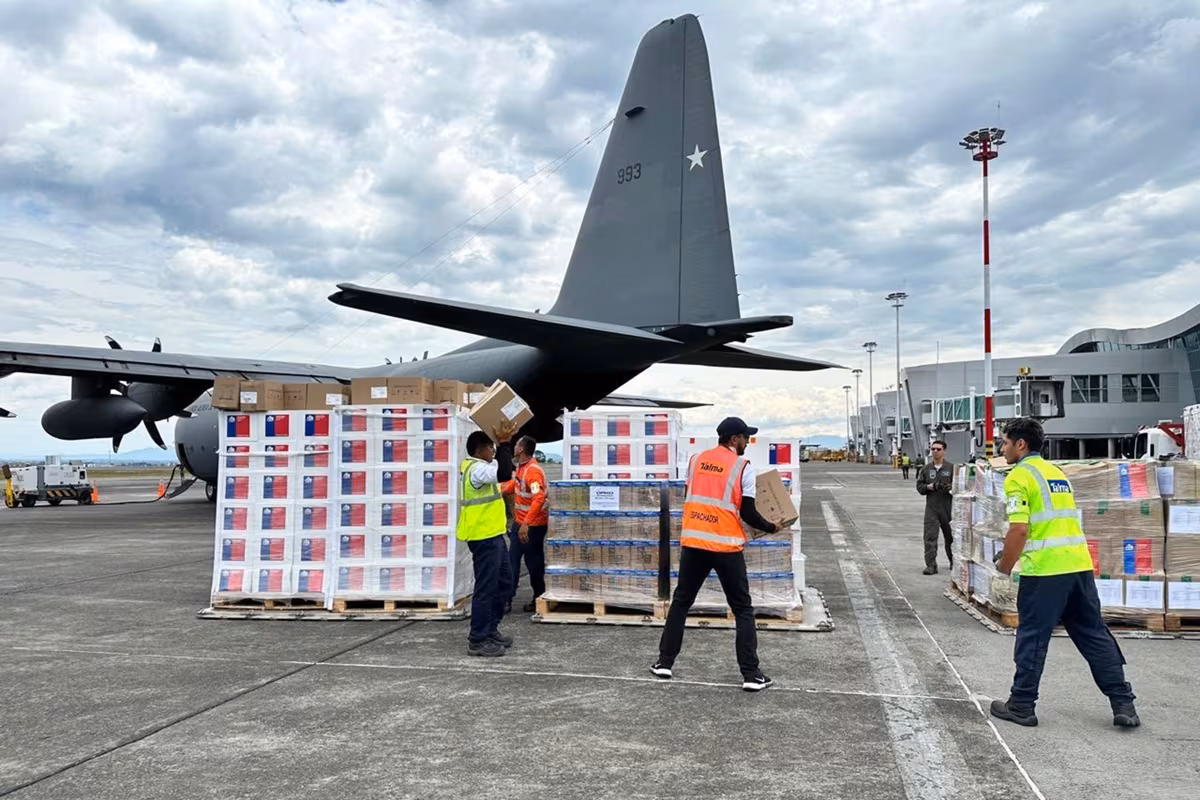 Terremoto en Colombia Deja Cientos de Víctimas y Despliega Ayuda Humanitaria