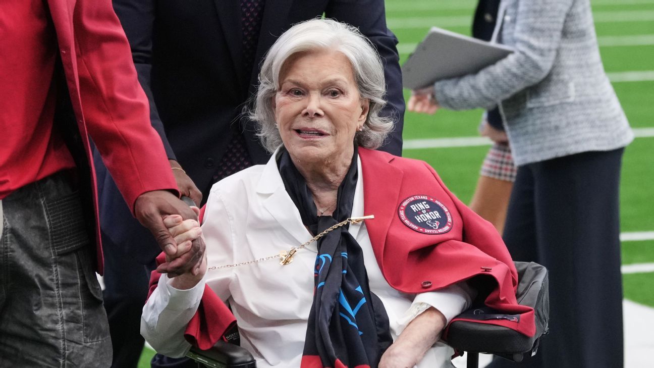 Texans Co-Founder Janice McNair Dies at 89