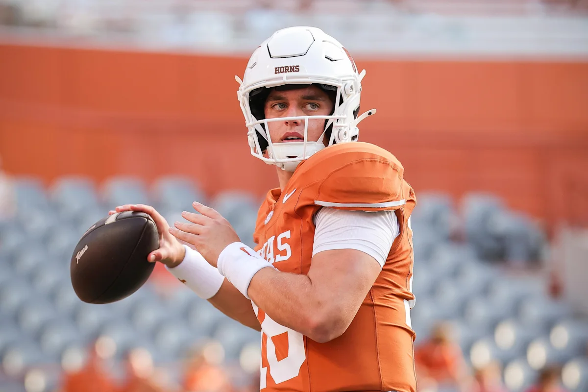 Texas Defeats Ohio State 24-23