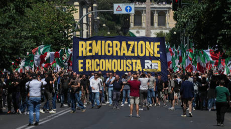 Thousands Gather in Rome for Rival Migration Protests Following Legislative Developments