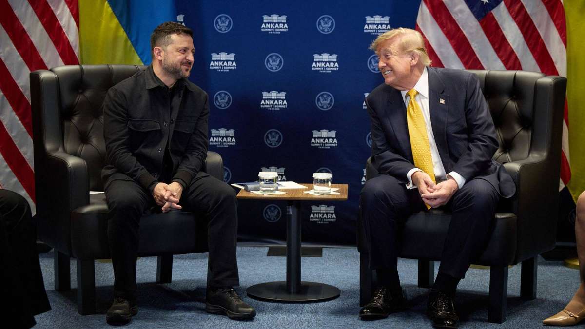 Trotz Trump-Ankündigung: Ukraine greift russische Ölraffinerien an, USA verlieren Einfluss