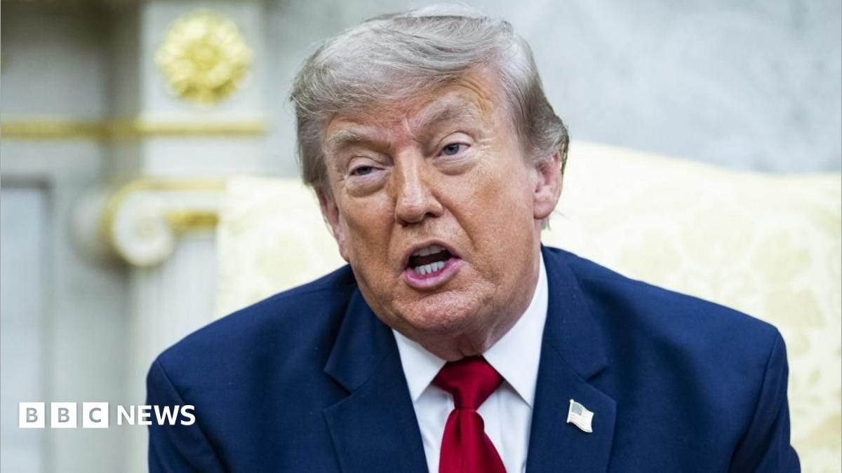 Trump Abandons Strait of Hormuz Cargo Fee, Reinstates Iran Blockade
