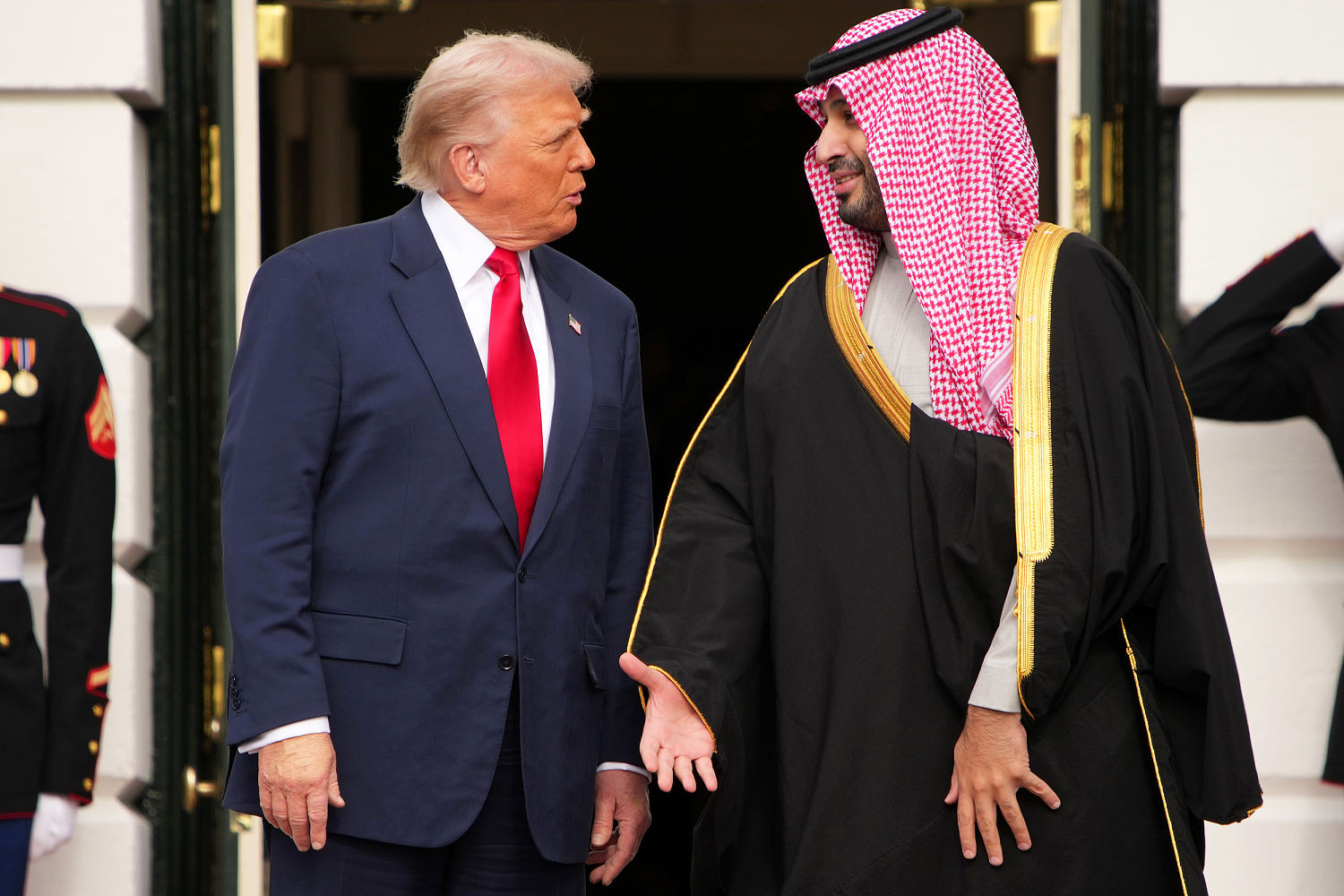 Trump-Administration Billigt Zivilatomabkommen mit Saudi-Arabien