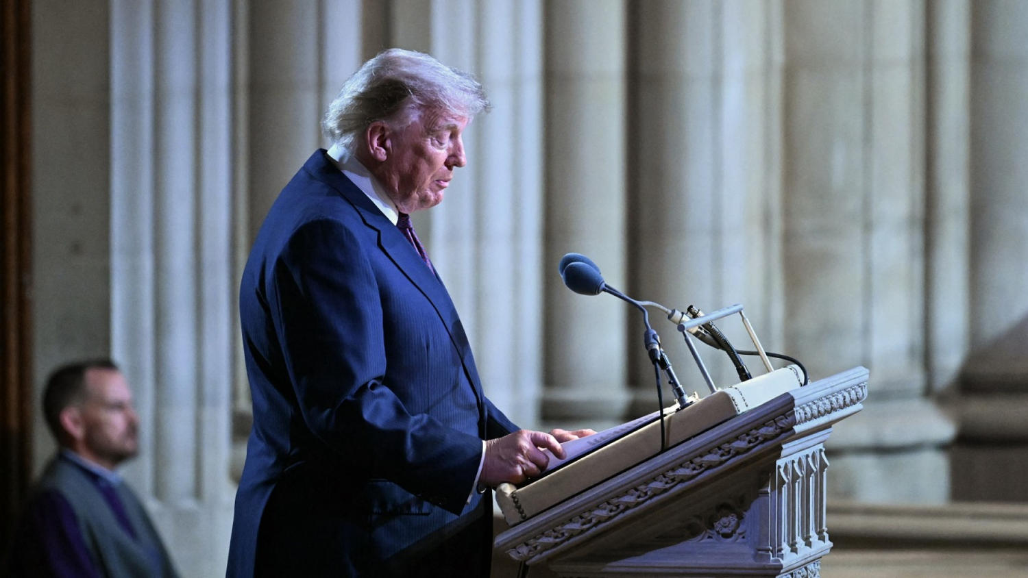 Trump and Lawmakers Remember Senator Lindsey Graham at Capitol, Cathedral Services