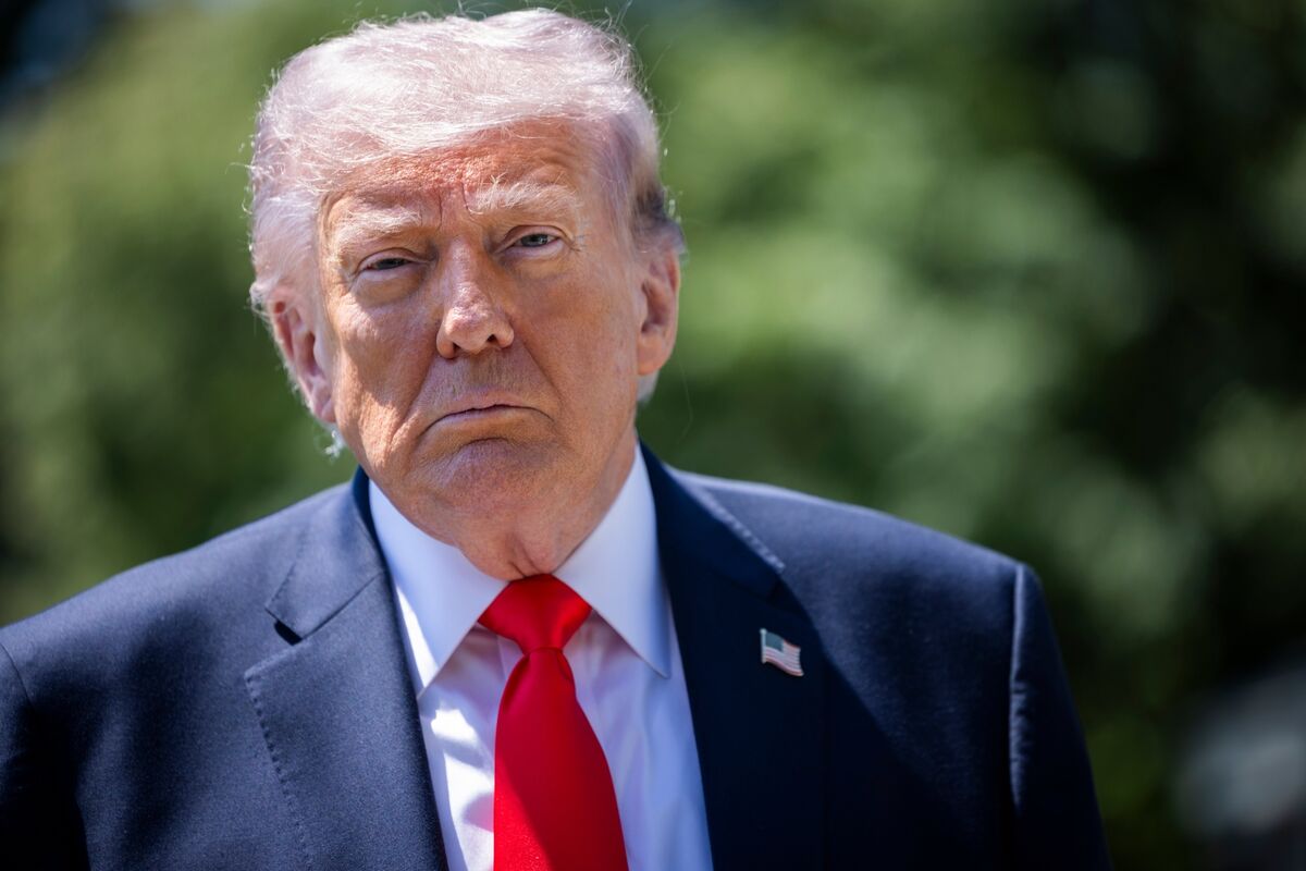 Trump Announces Temporary Pause on Project Freedom in Strait of Hormuz