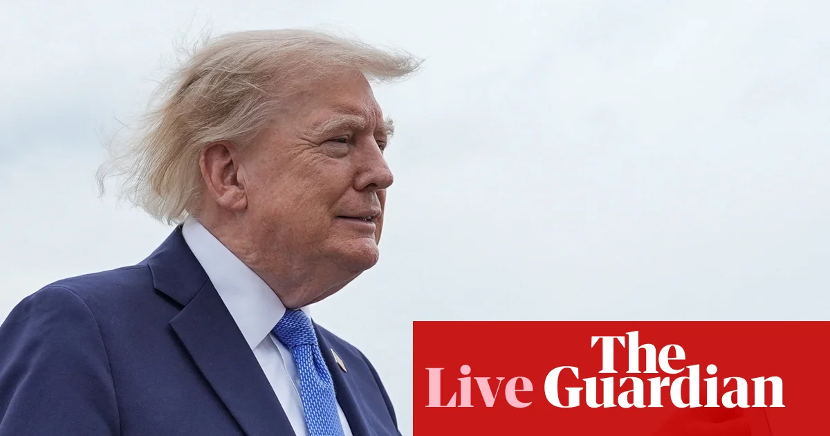 Trump Dismisses Concerns Over USS Abraham Lincoln's 250-Day Deployment