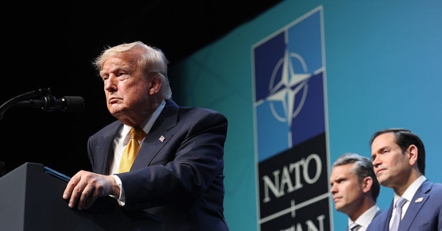 Trump Drops Strait of Hormuz Reimbursement Fee, Seeking Investment from Gulf States
