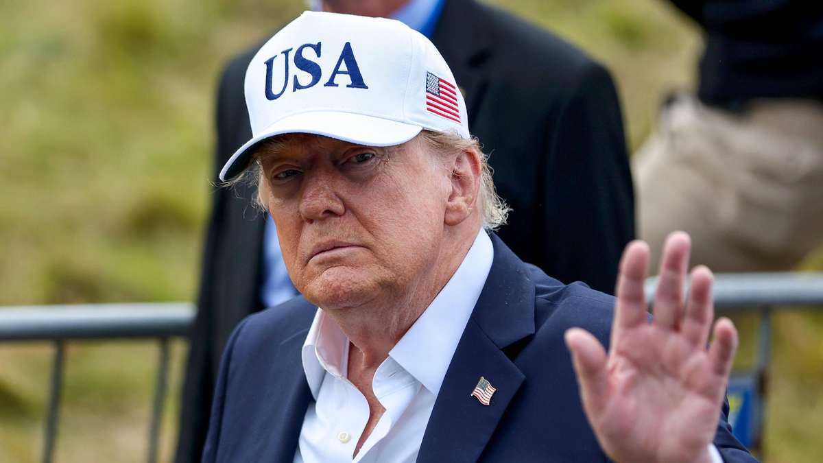 Trump hebt Zölle auf irischen Whiskey auf und droht Kanada mit Importverbot