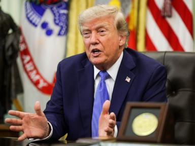 Trump Erlässt Neue Exekutivanordnungen, die auf Geburtsbürgerschaft abzielen, Nach Niederlage vor dem Obersten Gerichtshof