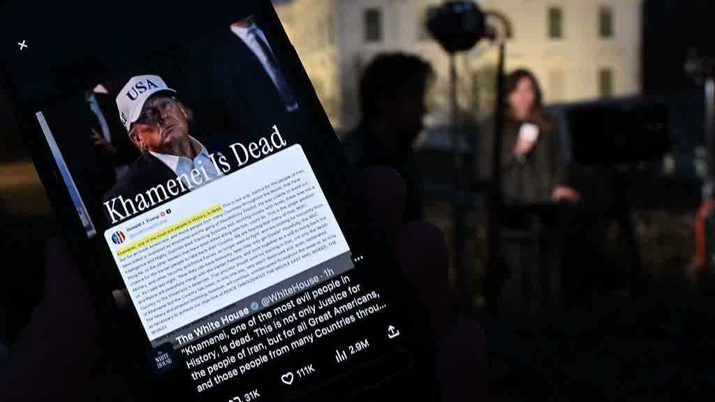 Trump Media to Sell Early Access to Truth Social Posts, Targeting Traders