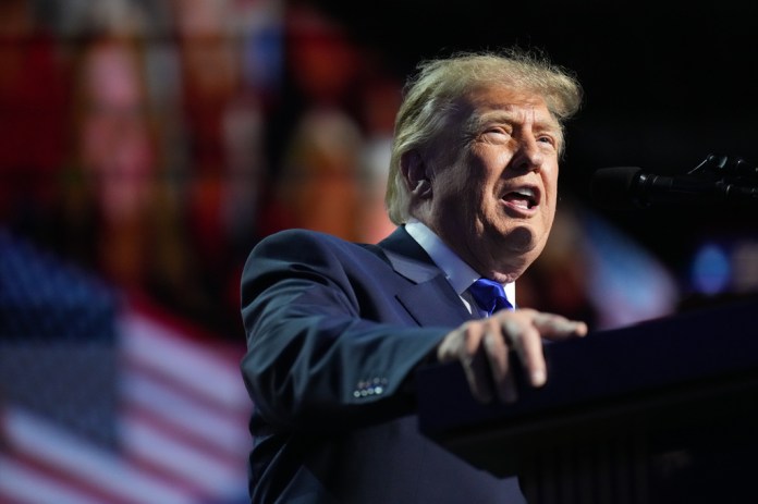 Trump Promises $5,000 ‘Dividend’ to US Adults if Republicans Win Midterms