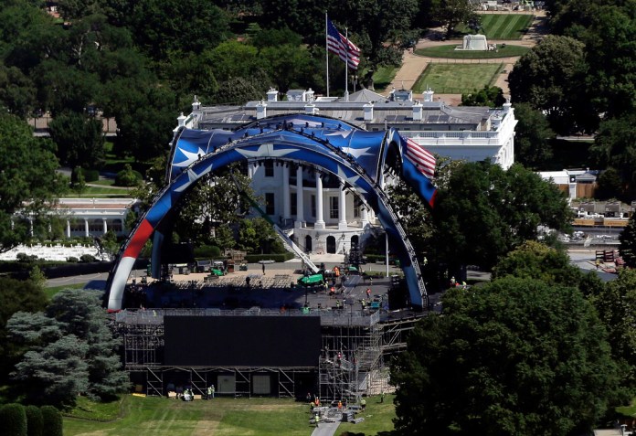 Trump Suggests UFC Arena at White House Could Become Permanent