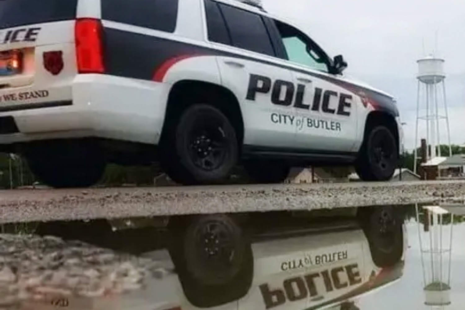 Twelve Presumed Dead After Plane Crash in Butler, Missouri