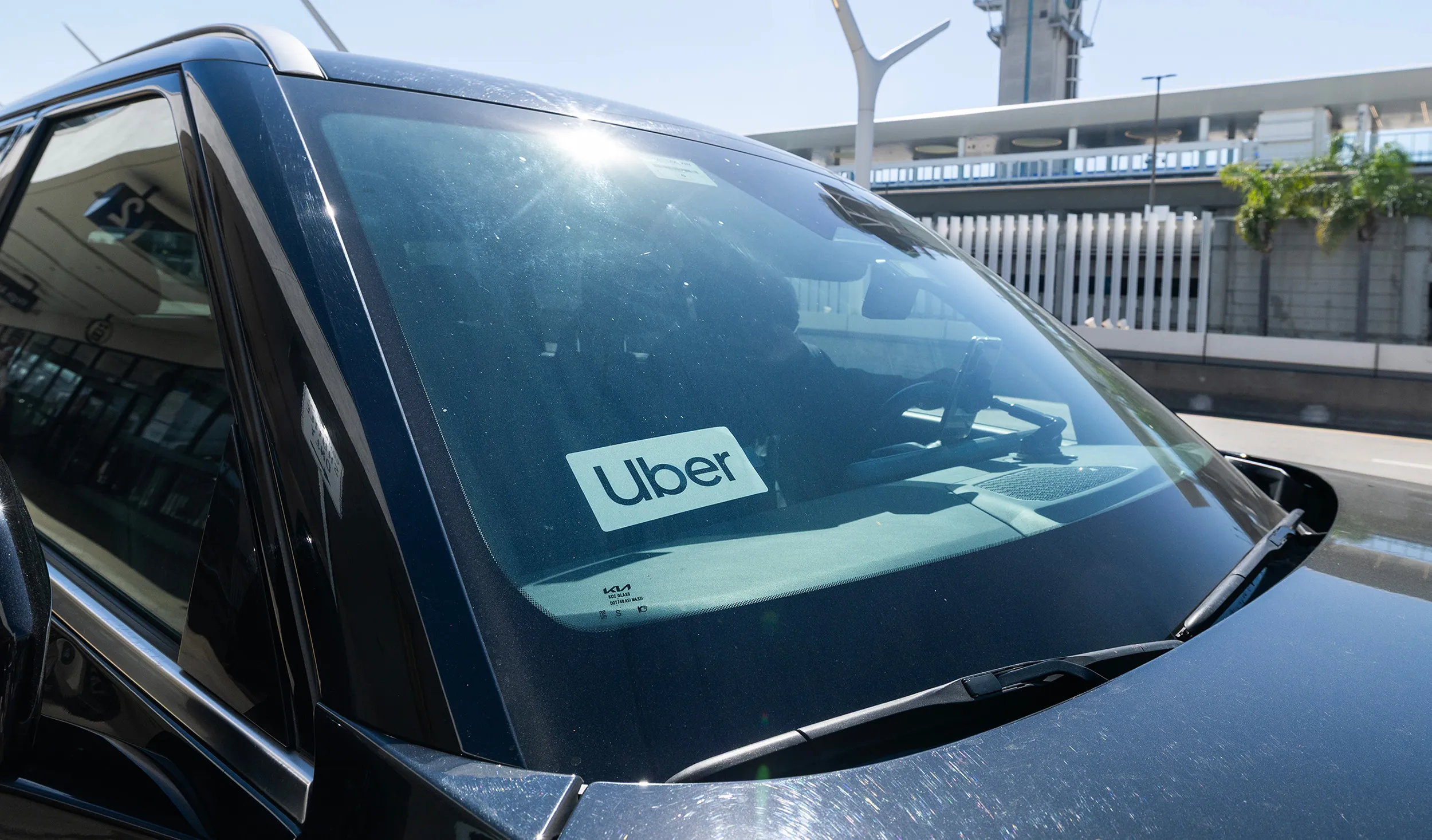 Uber Persigue Políticas que Podrían Frenar la Adopción de Coches Autónomos