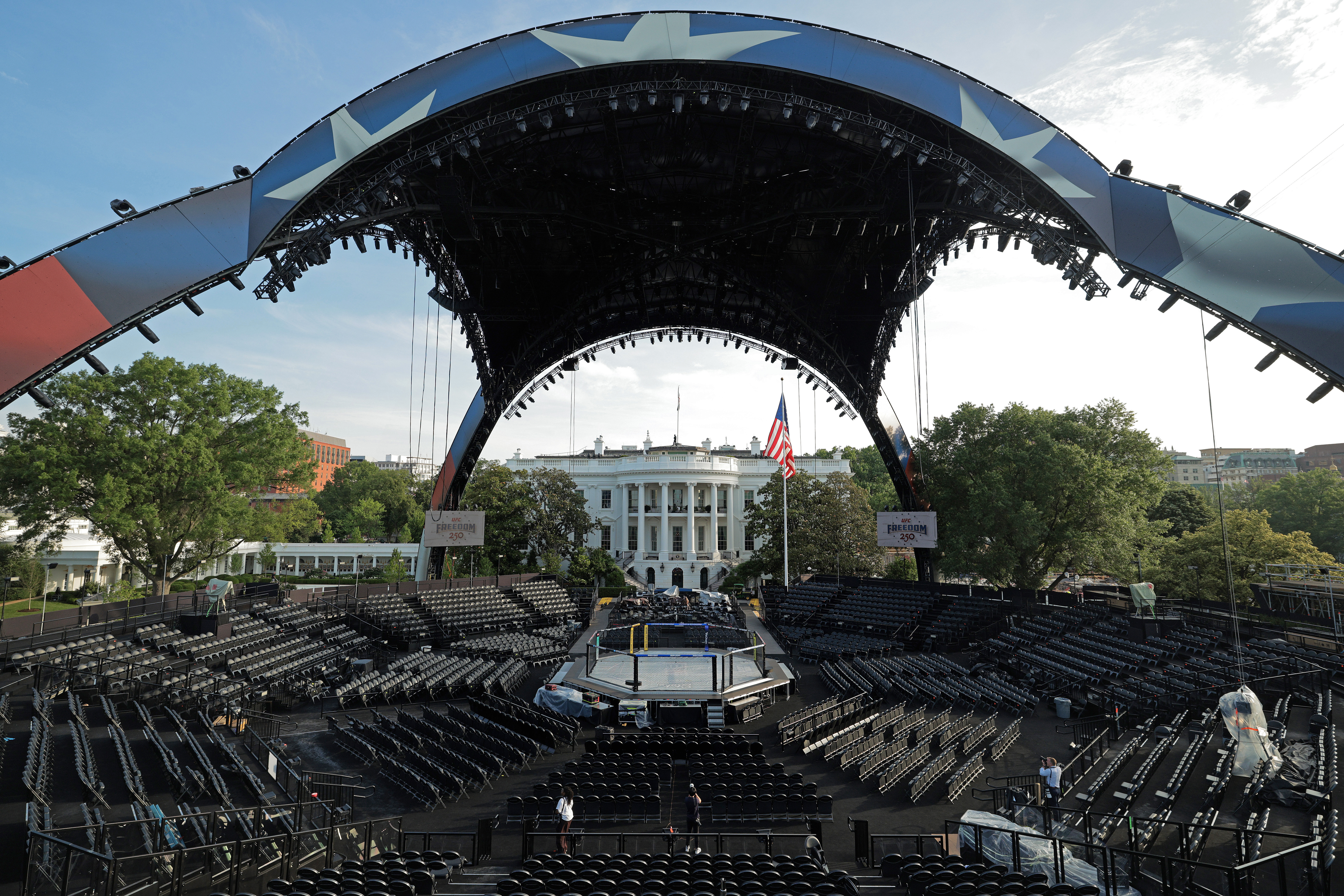 UFC advierte a los fans sobre amenaza de tormenta en evento de la White House