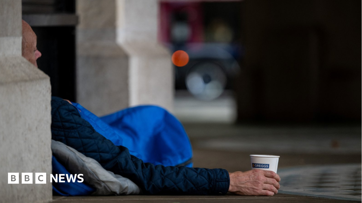 UK Government Doubles Funding to House Rough Sleepers by Christmas