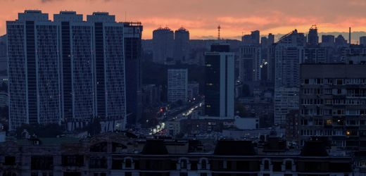 Ukraine bereitet sich auf einen schwierigen Winter vor und diskutiert die Rechtmäßigkeit von Angriffen auf Nord Stream
