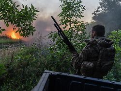 Ukraine-Krieg: Strategiewechsel Russlands und westliche Unterstützung in der Kritik