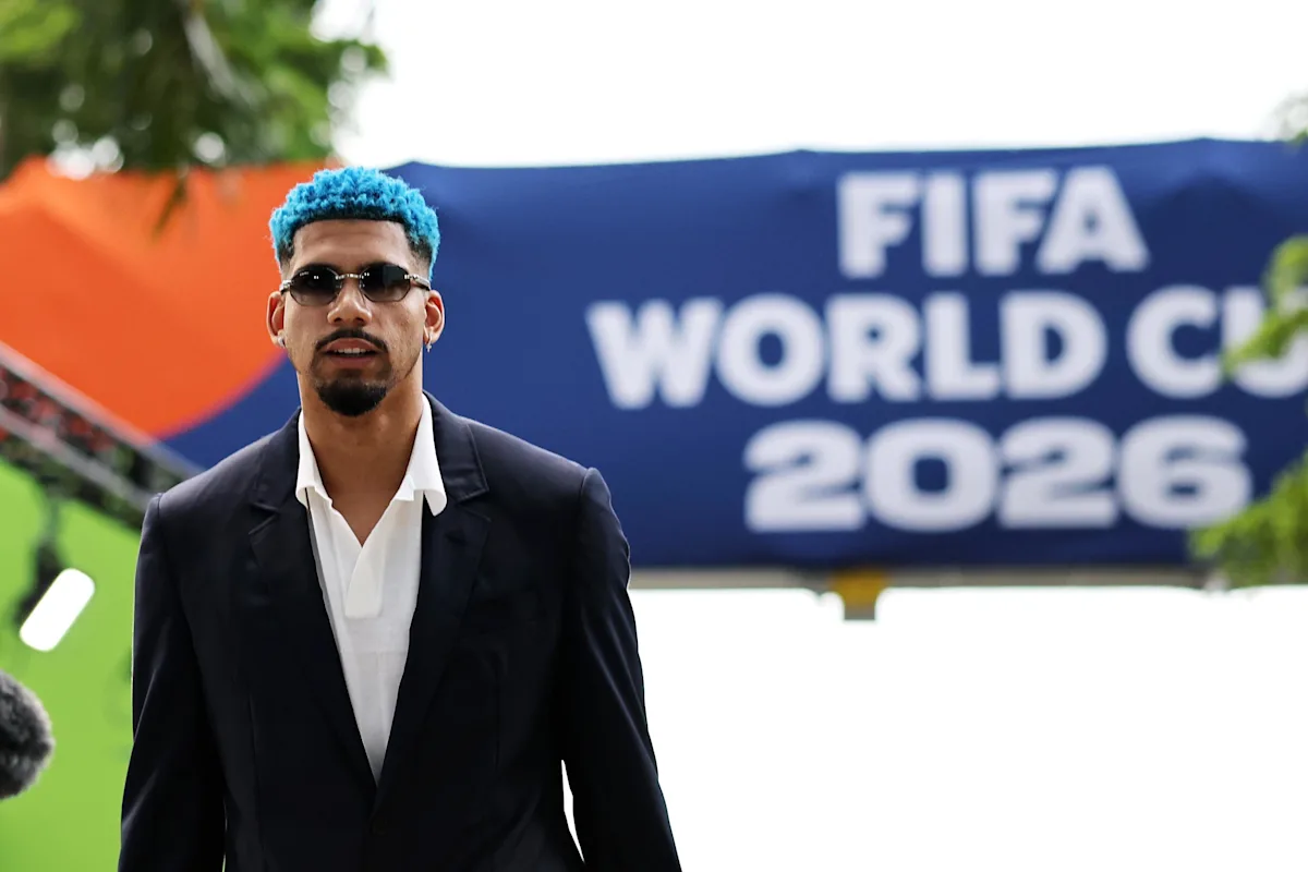 Uruguay Defender Ronald Araujo Ruled Out of World Cup Clash with Spain