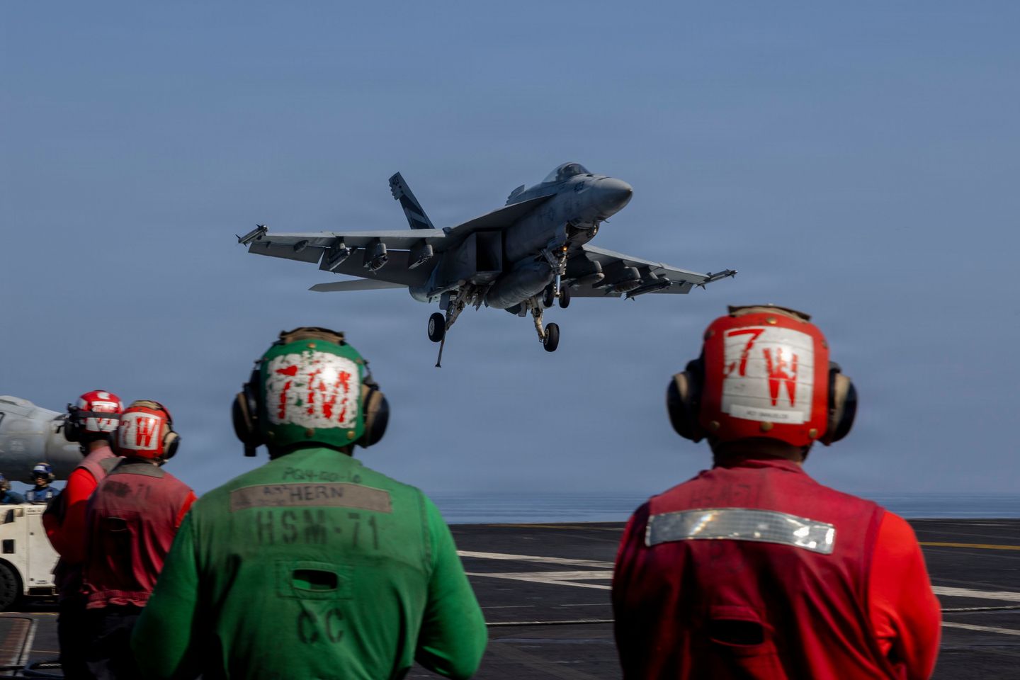 U.S. and Iran Exchange Strikes as Ceasefire Breaks Down