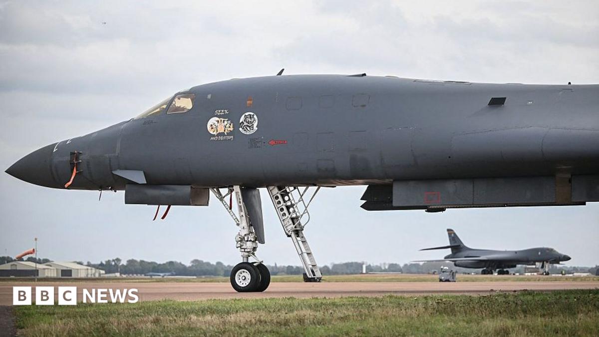 US-Bomber aufgrund eines mutmaßlichen Terrorkomplotts aus RAF Fairford abgezogen