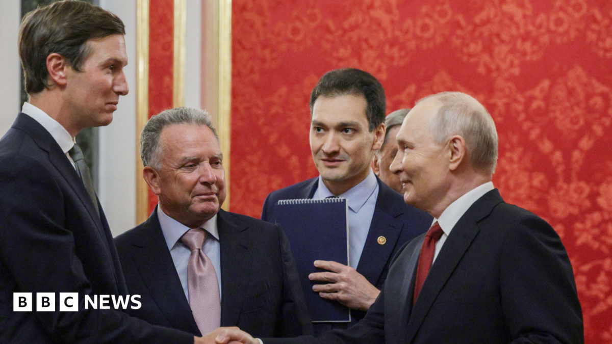US Envoys Meet Putin in Moscow, Propose Plan to End Ukraine War