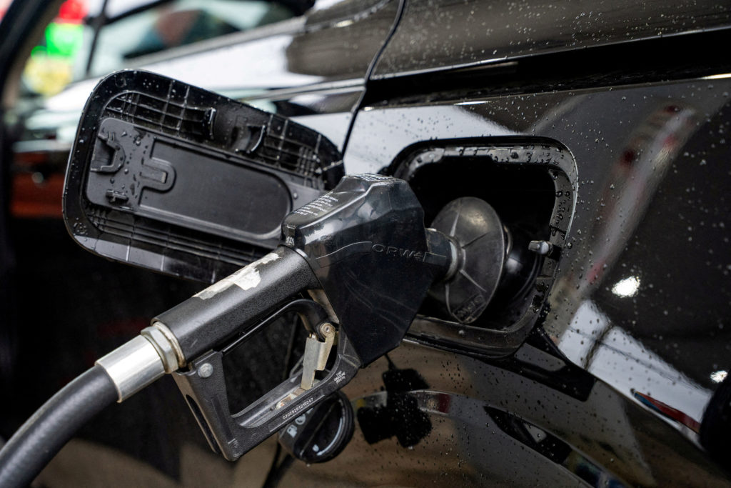 U.S. Gas Prices Fall Below $4, Remain Higher Than Last Year
