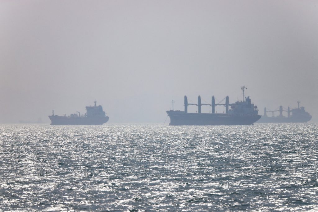 U.S.-Iran Ceasefire Tested by Clash in Strait of Hormuz