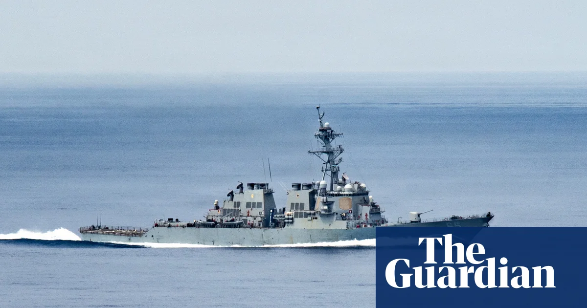 US Navy Destroyer Adrift in South China Sea for Four Days