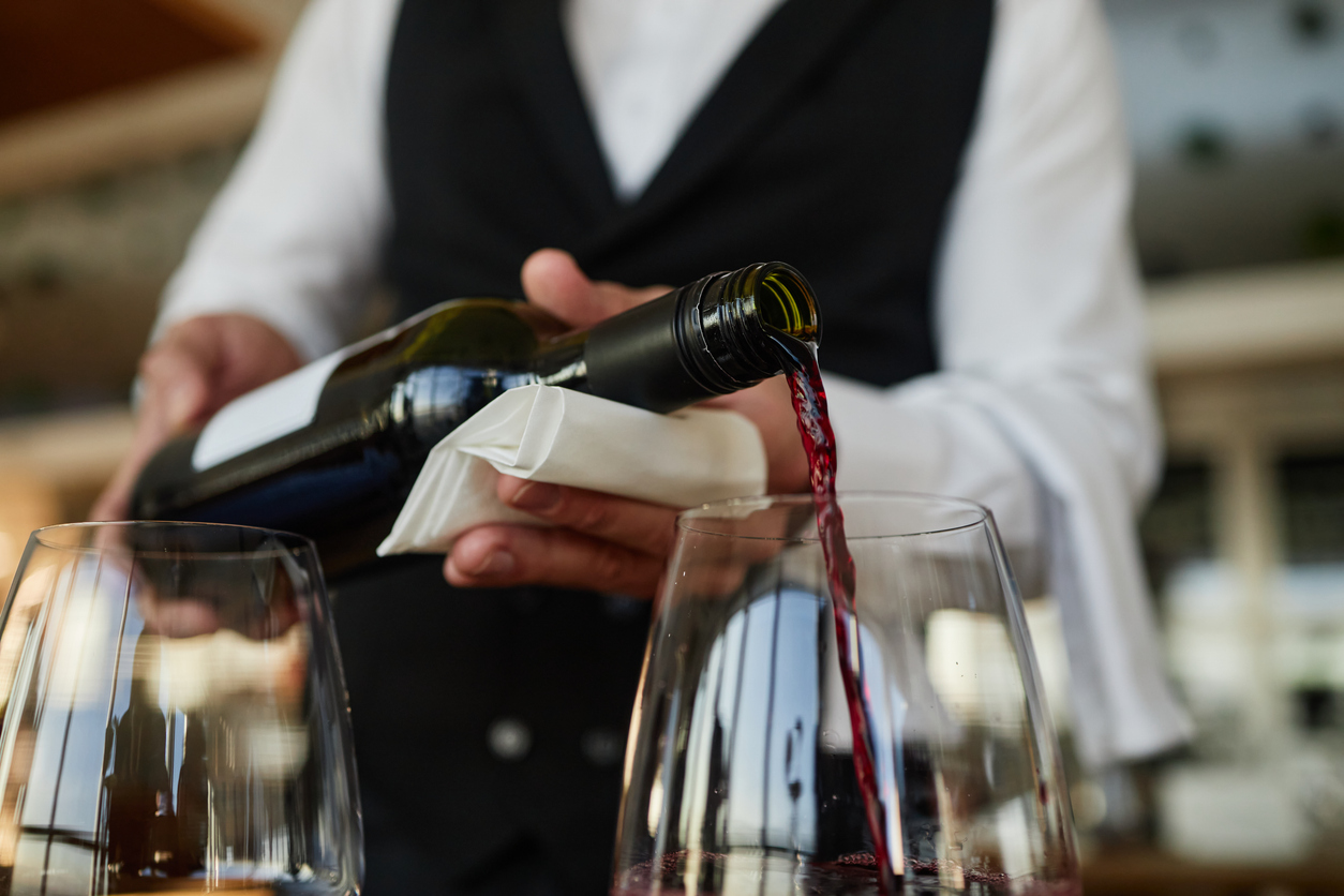 US Restaurants Increasing Wine Markups to Six Times Cost