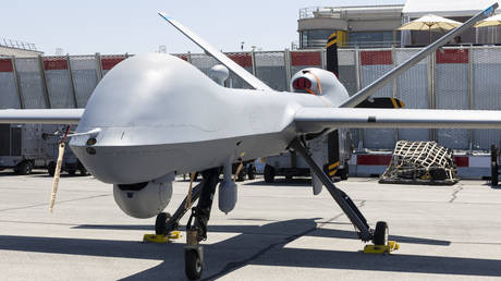 US Soldiers Injured in Iranian Missile Strike on Kuwaiti Base, Reports Say