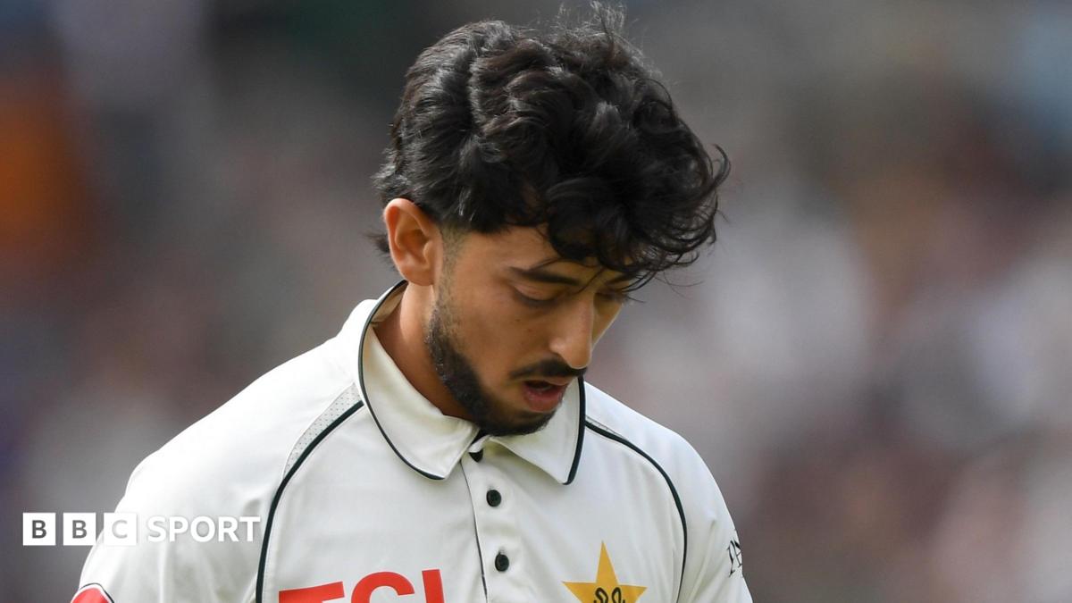 Vaughan Expresses Concern After Pakistan's Test Defeat