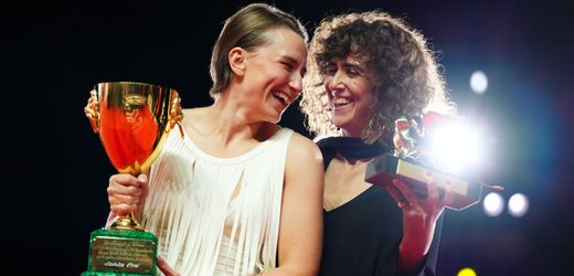 Venedig-Filmfestival: Dänische Regisseurin May el-Toukhy erhält Goldenen Löwen